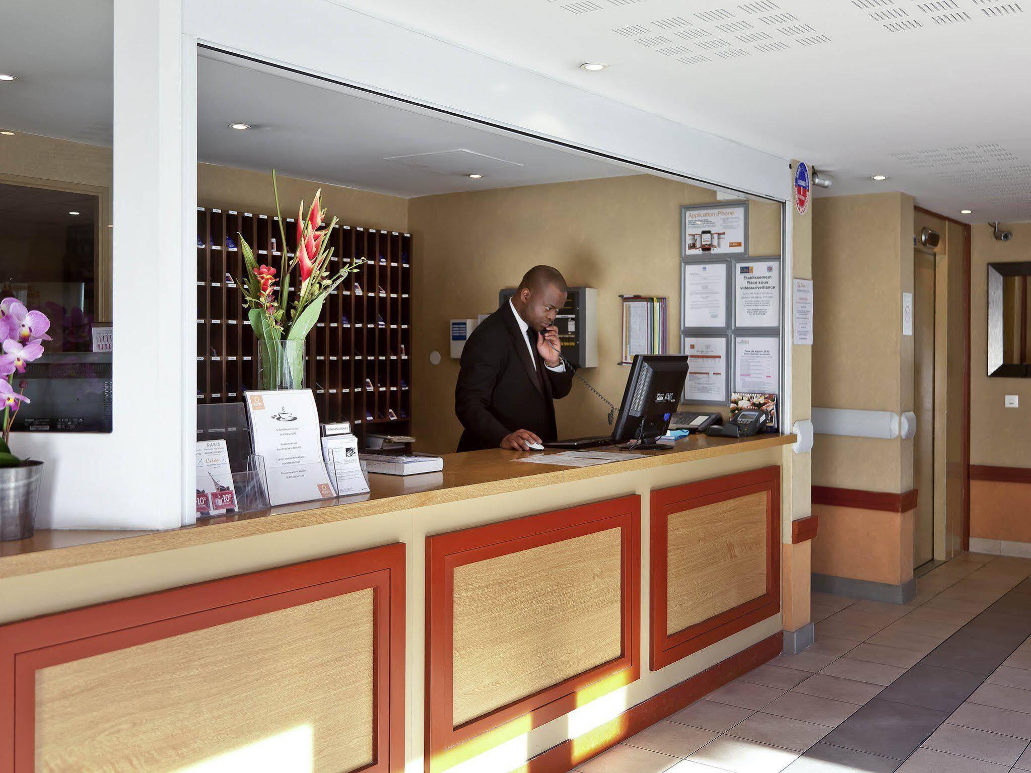 Aparthotel Adagio Access Paris Saint-Denis Pleyel Eksteriør bilde